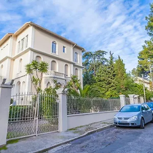  Appartement Close Croisette-modern-a/c-congress-beaches France